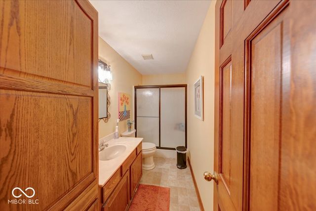 683 Cottage Lane, Greenwood, IN 46143