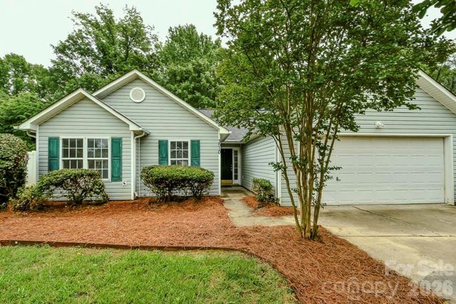 3510 Tracy Glenn Court, Charlotte, NC 28269