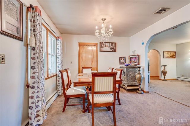 85 Grand Street, Iselin, NJ 08830