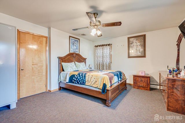 85 Grand Street, Iselin, NJ 08830