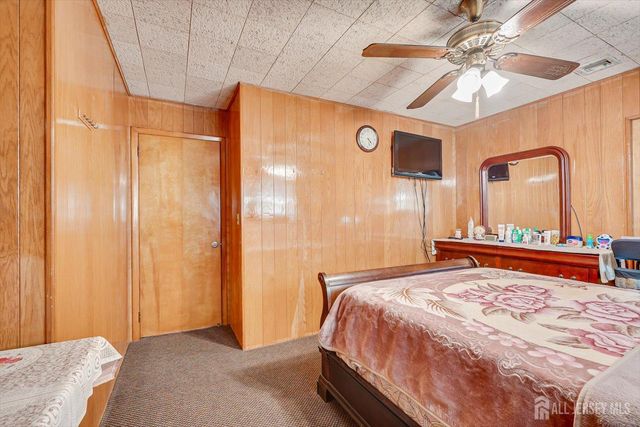 85 Grand Street, Iselin, NJ 08830