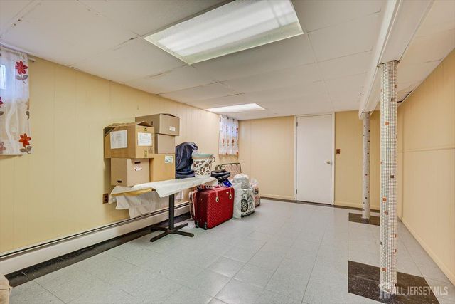 85 Grand Street, Iselin, NJ 08830
