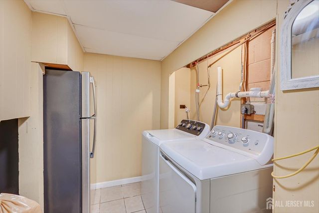 85 Grand Street, Iselin, NJ 08830