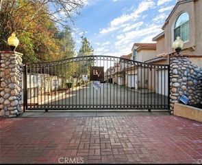 13775 Glenoaks 8, Sylmar (los Angeles), CA 91342