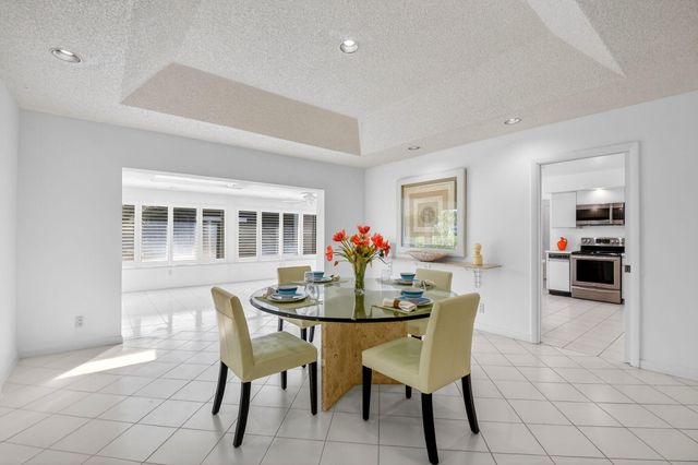 35 Glens Drive E, Boynton Beach, FL 33436