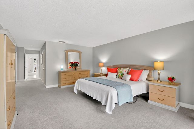 35 Glens Drive E, Boynton Beach, FL 33436