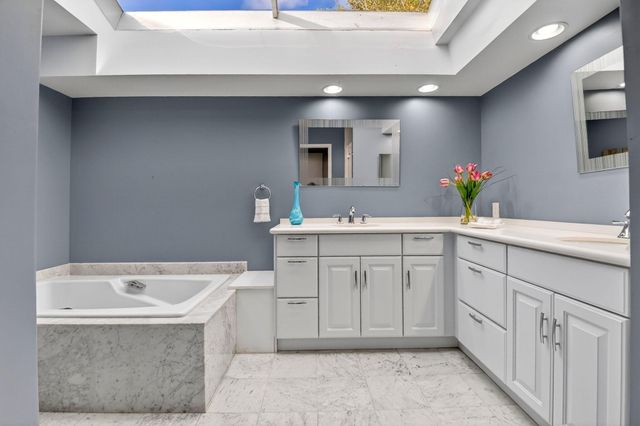 35 Glens Drive E, Boynton Beach, FL 33436