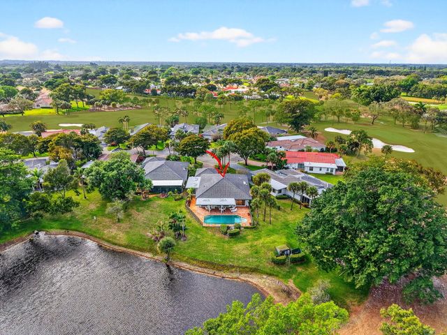 35 Glens Drive E, Boynton Beach, FL 33436