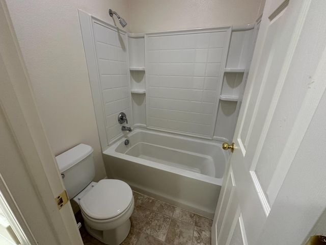 1649 Maidencane Way, Los Banos, CA 93635