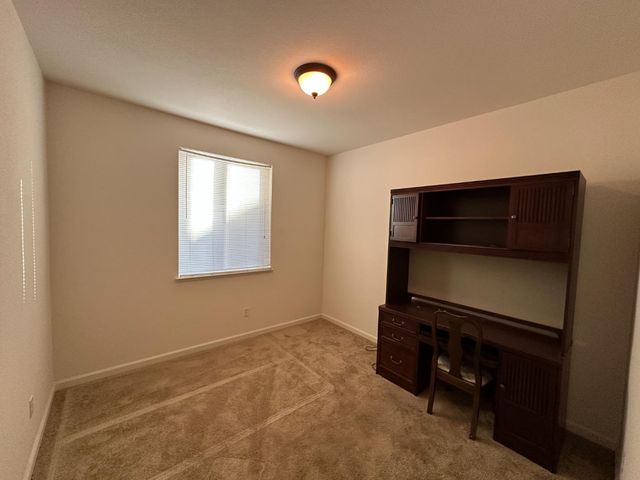 1649 Maidencane Way, Los Banos, CA 93635