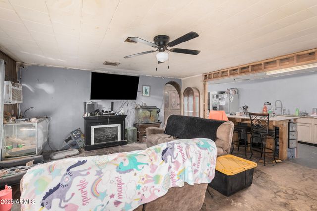 6538 W HATCHER Road, Glendale, AZ 85302