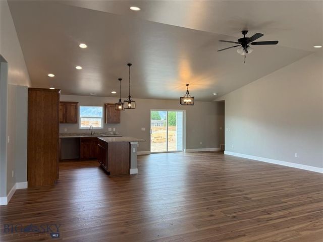 4104 Western Boulevard, Butte, MT 59701