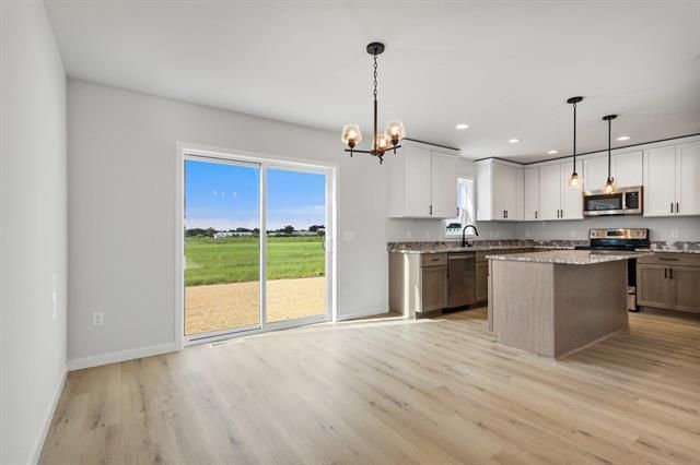 10423 N Stone Barn Drive, Milton, WI 53563