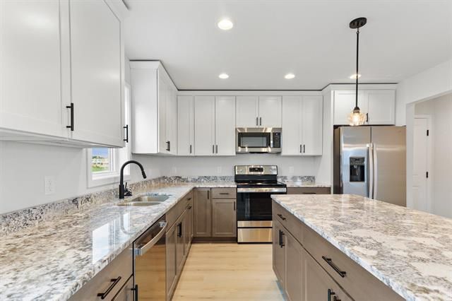 10423 N Stone Barn Drive, Milton, WI 53563