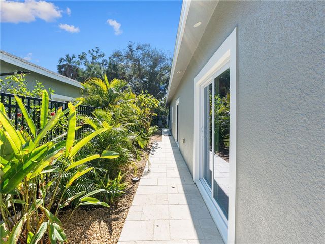 1534 25TH STREET, Sarasota, FL 34234