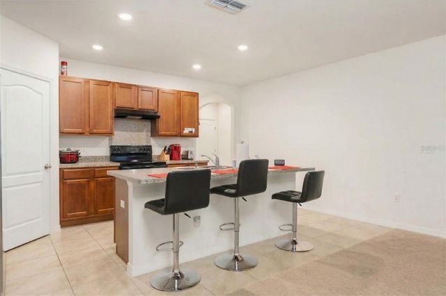 943 SUMMER GLEN DRIVE, Winter Haven, FL 33880