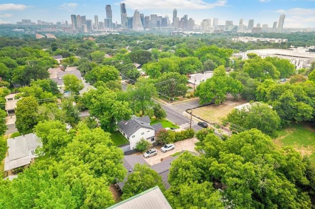 1104 Kinney Ave A, Austin, TX 78704