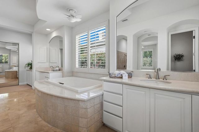 81185 Kingston Heath, La Quinta, CA 92253