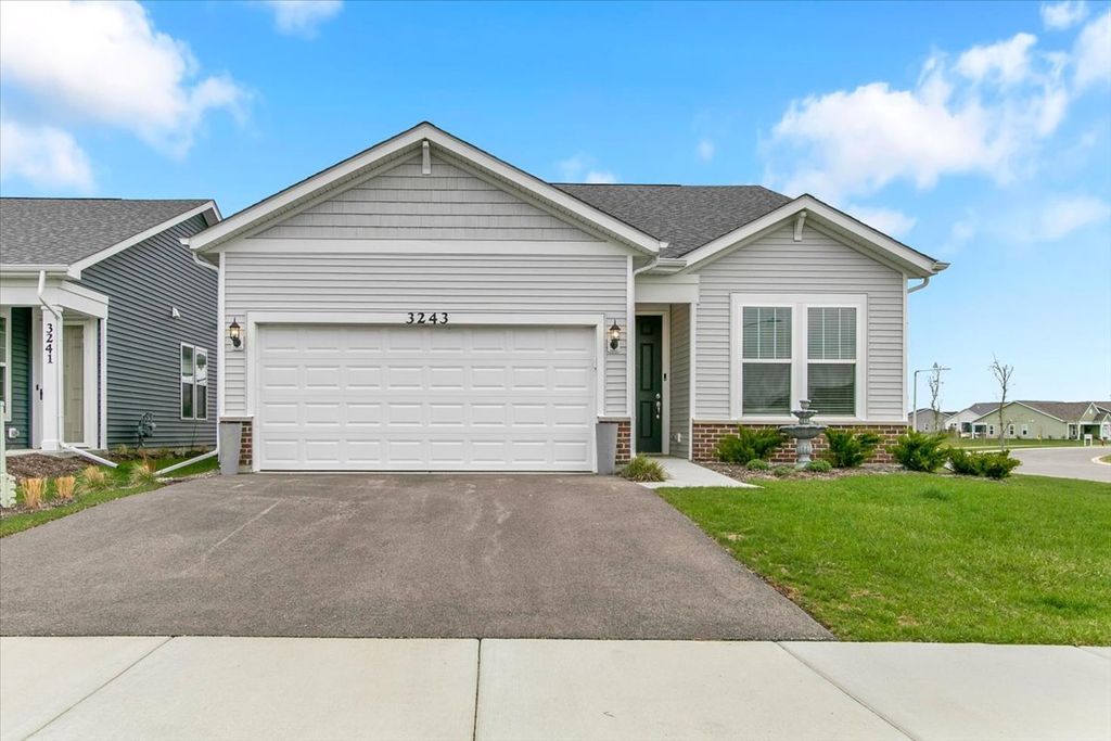 3243 Sweetgrass Circle, Aurora, IL 60503