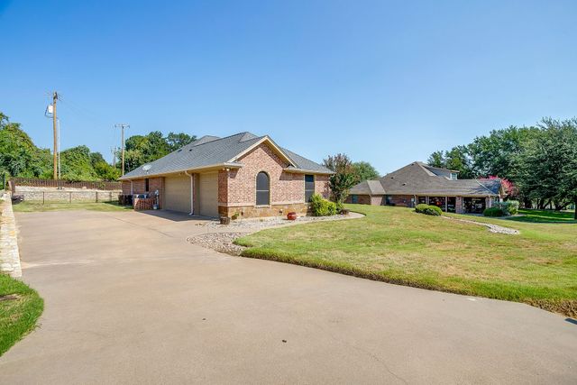 9704 Trinity Court, Granbury, TX 76049