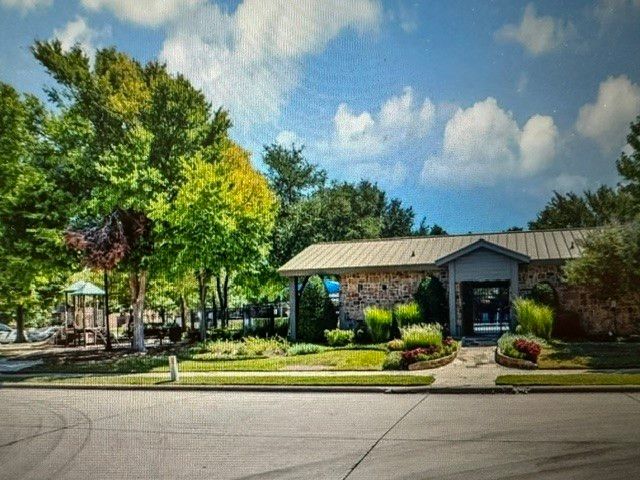 1601 Long Prairie Court, Allen, TX 75002