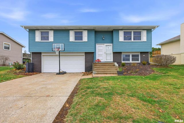 3309 WINSTON Drive, Bettendorf, IA 52722