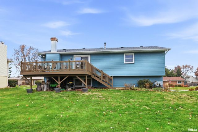 3309 WINSTON Drive, Bettendorf, IA 52722