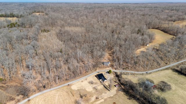 222 Gillum Hollow Rd, Indian Mound, TN 37079