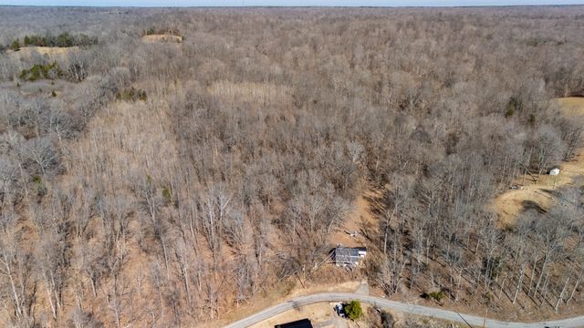 222 Gillum Hollow Rd, Indian Mound, TN 37079
