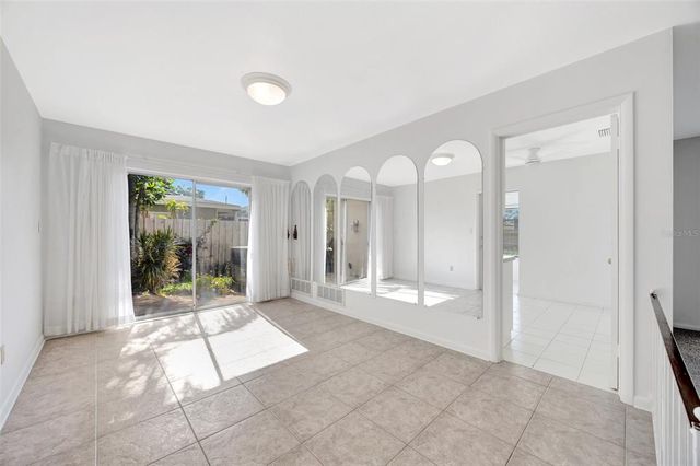 13850 SUNSET DRIVE, Largo, FL 33774