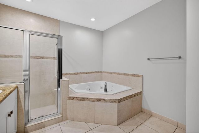 3024 NE 5th Terrace 10, Wilton Manors, FL 33334