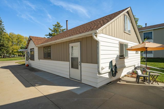 1646 2nd Street SE, Rochester, MN 55904