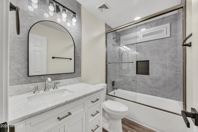 3283 E BONANZA Road, Gilbert, AZ 85297