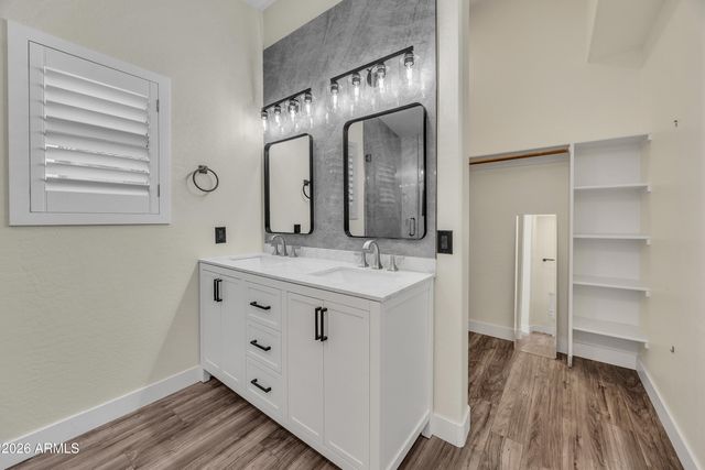 3283 E BONANZA Road, Gilbert, AZ 85297