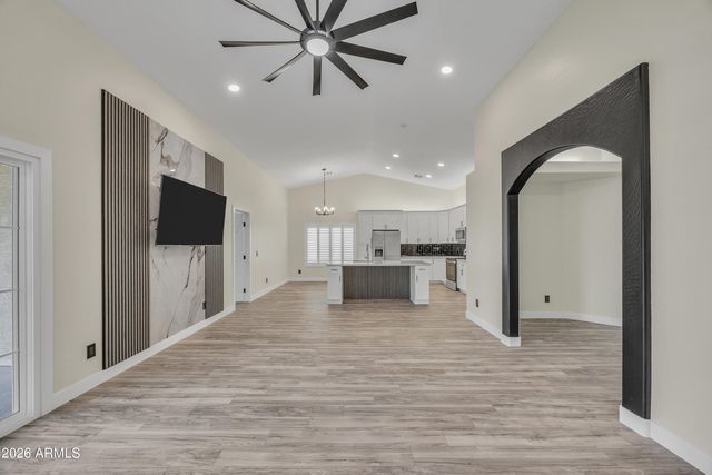 3283 E BONANZA Road, Gilbert, AZ 85297