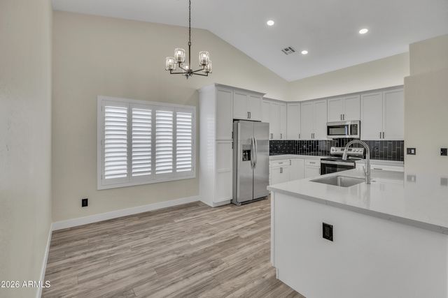 3283 E BONANZA Road, Gilbert, AZ 85297