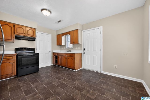 2841 42ND AVENUE N, Birmingham, AL 35207