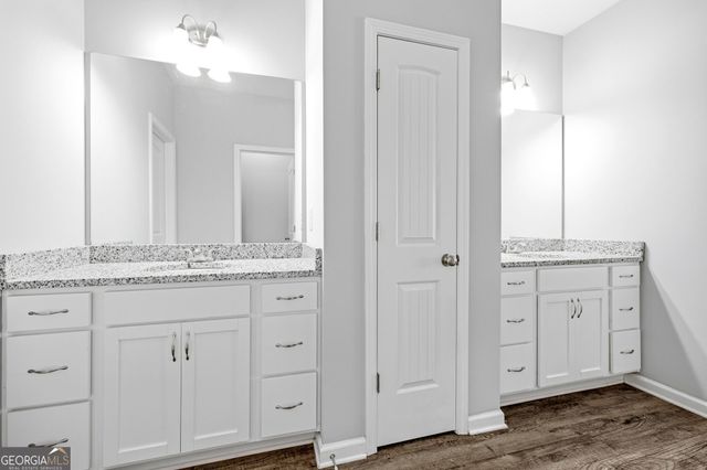 6353 Woodland Station Drive, Lula, GA 30554