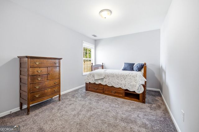 6353 Woodland Station Drive, Lula, GA 30554