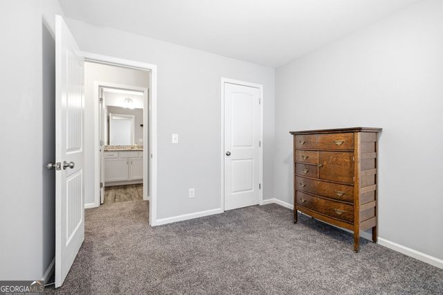 6353 Woodland Station Drive, Lula, GA 30554
