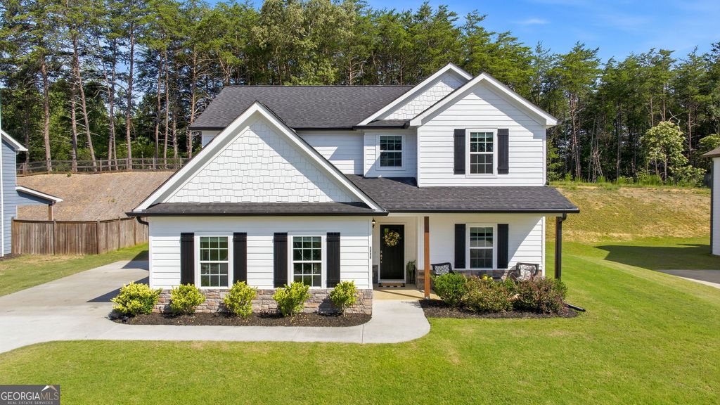 6353 Woodland Station Drive, Lula, GA 30554