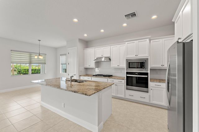 12622 Nautilus Circle, Palm Beach Gardens, FL 33412