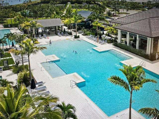 12622 Nautilus Circle, Palm Beach Gardens, FL 33412