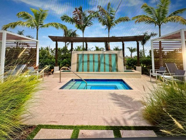 12622 Nautilus Circle, Palm Beach Gardens, FL 33412