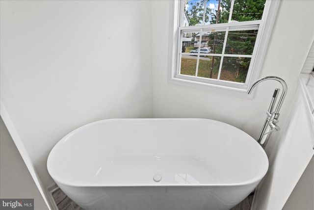 914 OLD RIXEYVILLE RD, Culpeper, VA 22701