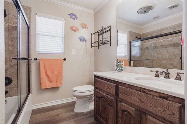 1716 Luau Court, Tool, TX 75143