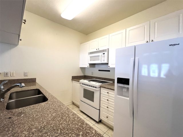 3400 Welborn Street 406, Dallas, TX 75219