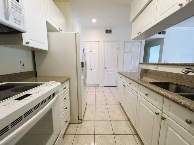 3400 Welborn Street 406, Dallas, TX 75219