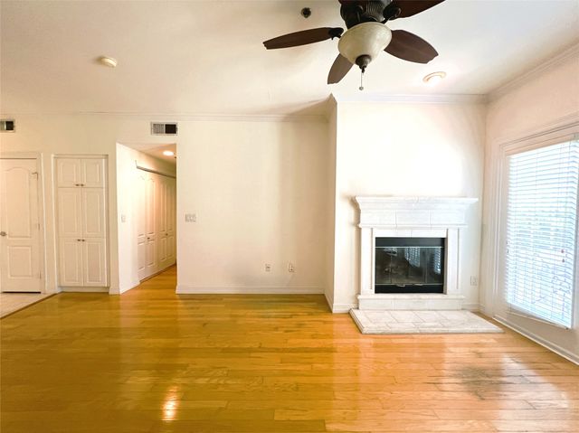 3400 Welborn Street 406, Dallas, TX 75219