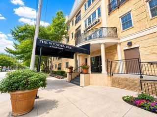 3400 Welborn Street 406, Dallas, TX 75219